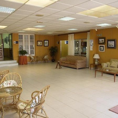 Hotel Roman Castrillon Exterior foto